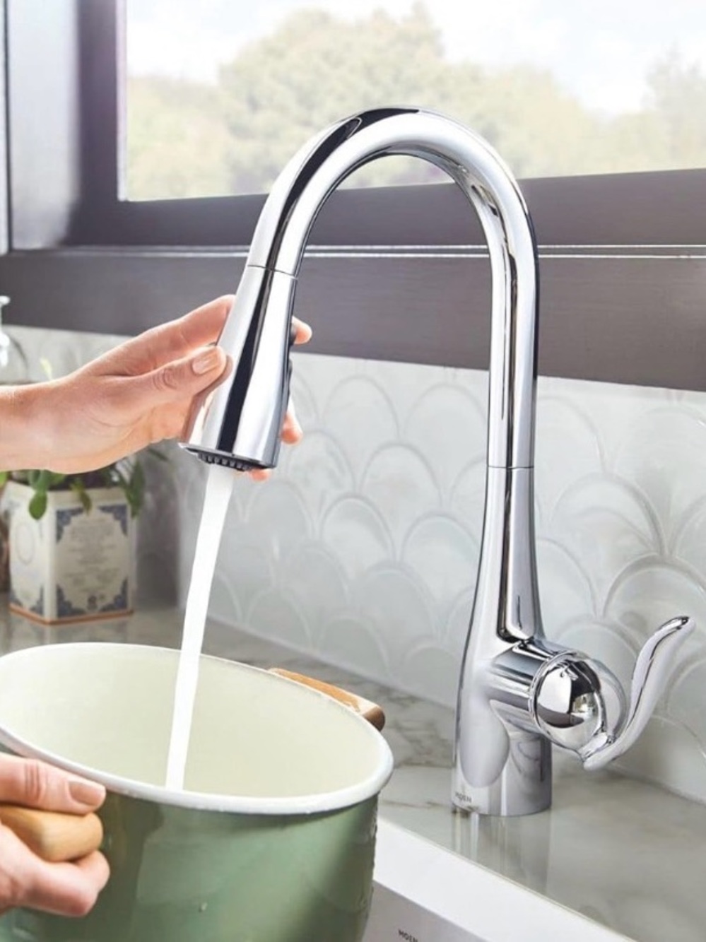 ⭐️ NEW ⭐️ Moen Arbor Chrome Single Handle Faucet 5995